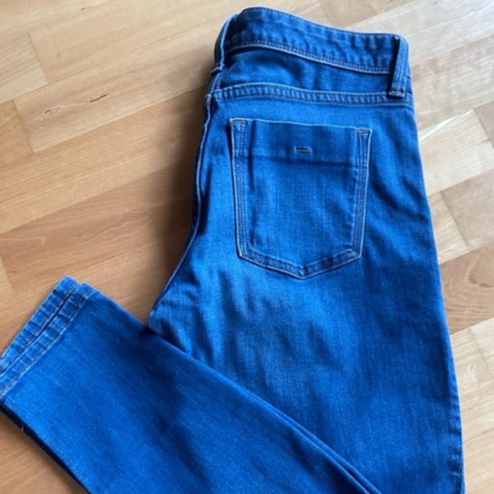 Banana Republic blue jeans size 27